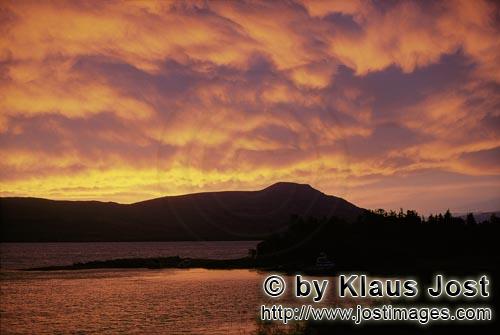 Naknek Lake/Katmai/Alaska        Signs of an approaching storm        The flaming sky is extr