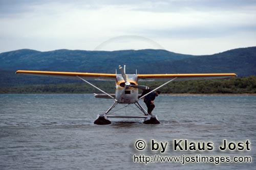 Floatplane/Bush plane/Alaska        With the Bush plane, it is possible to come in the most remo
