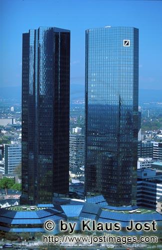 Frankfurt am Main/Germany        The towers of Deutsche Bank