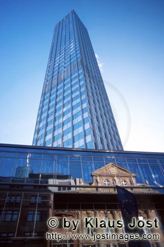 Europaeische Zentralbank (EZB)    Eurotower        Das ehemalige BfG-Hochhaus hat 45 Stockwerke, 59 000 q