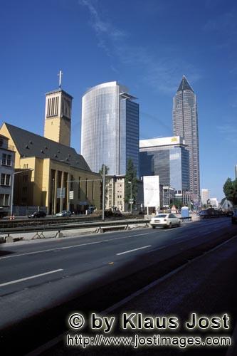 Frankfurt am Main        Trade Fair Tower - Skyscraper in Frankfurt
