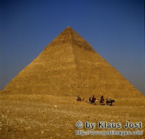 Pyramids Giza/Pyramiden Gizeh        Pyramid of Khafre