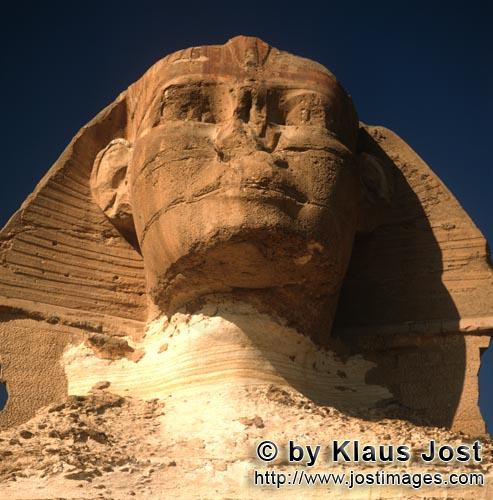 Great Sphinx of Giza /Sphinx von Gizeh        Enigmatic Great Sphinx of Giza        