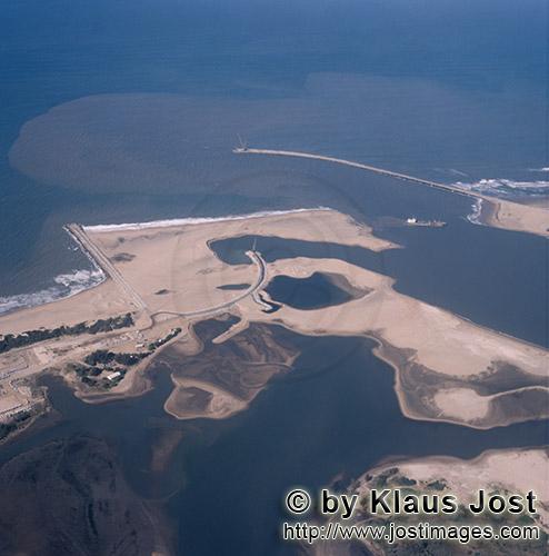 Richards Bay Harbour/Natal/South Africa        Aerial view of the harbour expansion Richards Bay wit
