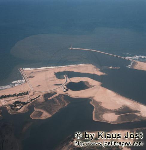Richards Bay Harbour        Aerial photo Richards Bay – Harbour construction         Before work began on